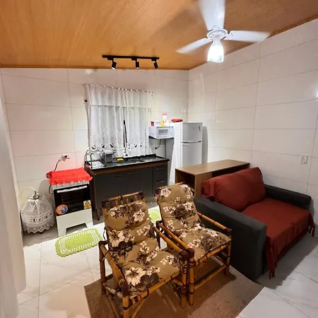 Casa Aconchegante A 500M Da Praia-2